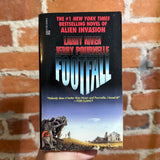 Footfall - Larry Niven & Jerry Pournelle - 1986 Del Rey Paperback - Michael Whelan Cover