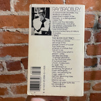 I Sing the Body Electric - Ray Bradbury - 1983 Bantam Books Paperback - Salononi Cover