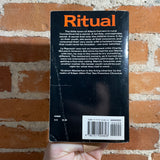 Ritual - Graham Masterton - 1995 Warner Books Paperback - UK Edition Cover