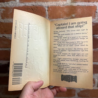 Bookshops & Bonedust - Travis Baldree - 2023 Tor Books Trade Paperback