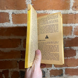 Cosmic Trigger: The Final Secret of the Illuminati - Robert Wilson 1978 Illustrated Pocket Books Paperback