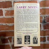 Neutron Star - Larry Niven - 1968 1st Ballantine Books Paperback