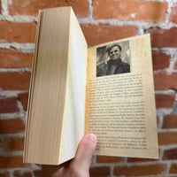Contact - Carl Sagan - 1986 Pocket Books Paperback