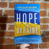 Hope For Ukraine: Stories of Grit and Grace - Kyle Duncan & Esther Fedorkevich - Paperback