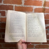 Themes in Science Fiction - Leo P. Kelley - 1972 McGraw Hill Trade Paperback