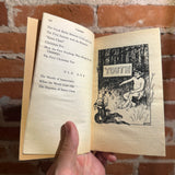 The Life and Adventures of Santa Claus - L. Frank Baum - Illustrated New American Library Paperback