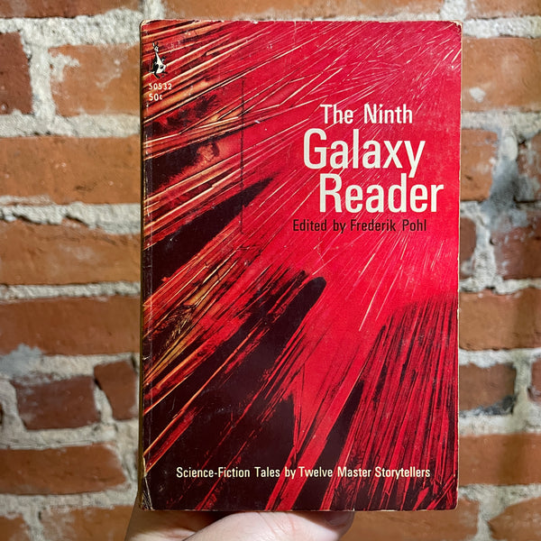 The Ninth Galaxy Reader - Edited by Frederik Pohl - 1967 Pocket Books Paperback