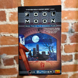 Fool Moon - Jim Butcher - 2001 ROC Books Paperback - Dresden Files #2 - Lee Macleod Cover
