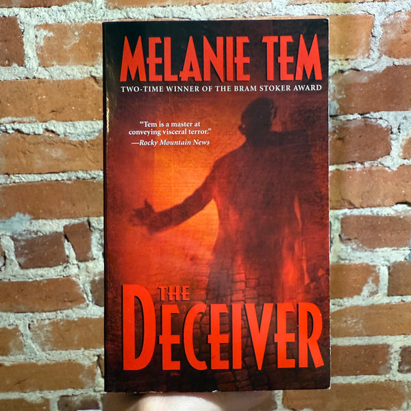 The Deciever - Melanie Tem - 2003 Leisure Books Paperback