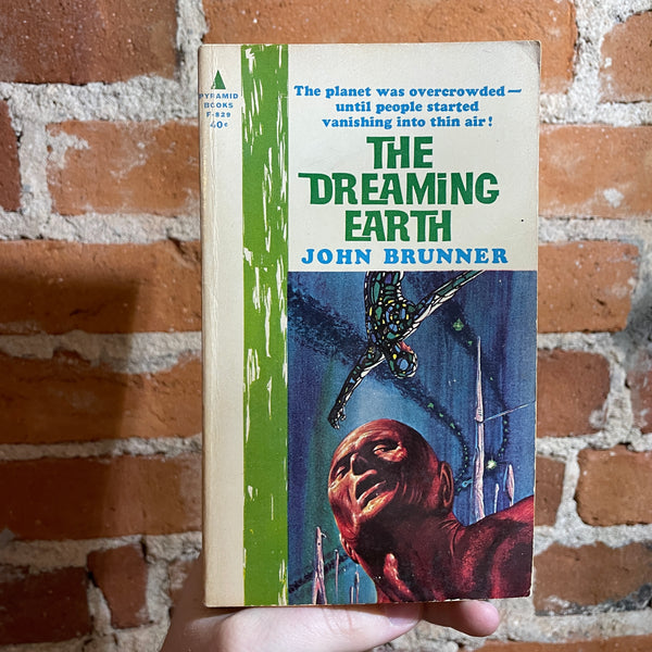 The Dreaming Earth - John Brunner - 1963 1st Pyramid Books Paperback
