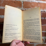 Candle In The Sun - Robert Wells - 1971 Berkley Paperback - Paul Lehr Cover
