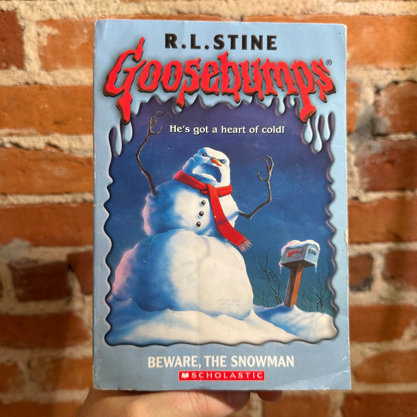Beware, the Snowman - R.L. Stine - 1997 Scholastic Books Trade Paperback