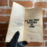 Masters of Time - A.E. van Vogt - 1975 Manor Books Paperback - Tony Destefano Cover