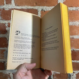 The Restaurant at the End of the Universe - Douglas Adams - 1982 Pocket Books Paperback