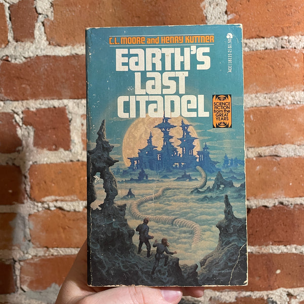 Earth’s Last Citadel - C.L. Moore & Henry Kuttner - Ace Paperback - The Brothers Hildebrandt Cover