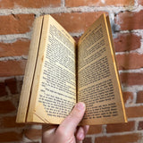 Living Things - John Russo - 1988 Warner Books Paperback - Mark & Stephanie Gerber Cover