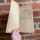 For Kicks - Dick Francis - 1975 Pocket Books Paperback