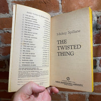 The Twisted Thing - Mickey Spillane - 1966 9th Signet Books Paperback