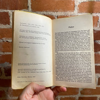 The Handy Book of Gardening - Albert E. Wilkinson & Victor A. Tiedjens - 1955 2nd Signet Books Paperback