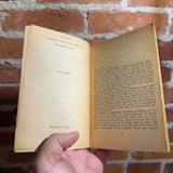 Spacehive - Jeff Sutton - 1960 Ace Books Paperback