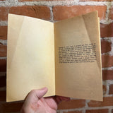 The Pit and the Pendulum and Other Tales of Terror - Edgar Allan Poe - 1976 Andor Books Paperback