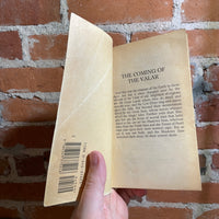 The Book of Lost Tales 1 - J.R.R. Tolkien - Ballantine Books Paperback - John Howe Cover