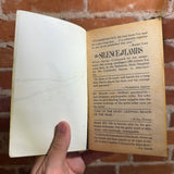 The Silence of the Lambs - Thomas Harris - 1989 St. Martin’s Press Paperback - Foil Embossed Keyhole Cover