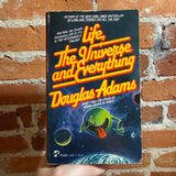 Life, the Universe, and Everything - Douglas Adams - 1983 7th Pocket Books Paperback
