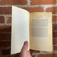 Collected Essays - Graham Greene - 1970 Penguin Books Paperback - Paul Hogarth Cover