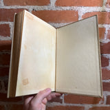 The Robot and the Man - Edited by Martin Greenberg - 1953 1st Gnome Press Hardback