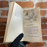 The Golden Apples of the Sun - Ray Bradbury - 1970 Illustrated Corgi Books Paperback - Bruce Pennington Cover