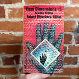 New Dimensions #5 - Robert Silverberg - 1976 Perennial Library Paperback