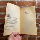 Michelle Remembers - Michelle Smith & Lawrence Pazder MD - 1981 Pocket Books Paperback