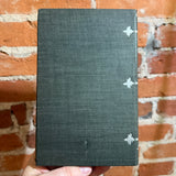 Dorothy Q, Together with A Ballad of the Boston Tea Party – Oliver Wendell Holmes – 1893 Illustrated Hardback