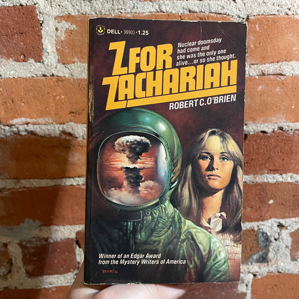 Z for Zachariah - Robert C. O’Brien - 1978 Dell Books Paperback - Boris Vallejo Cover