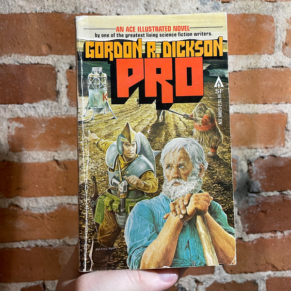 Pro - Gordon R. Dickson - 1978 Ace Books Illustrated Paperback