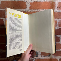 The Wanderer - Fritz Leiber - Tor Books Hardback - Ron Walotsky Cover