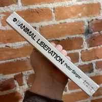 Animal Liberation - Peter Singer - 1977 Avon Books Paperback
