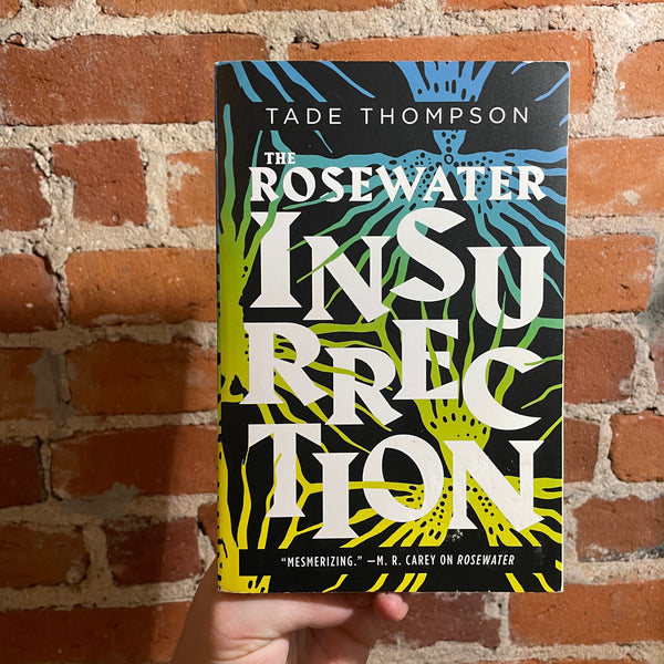 The Rosewater Insurrection - Tade Thompson - 2019 Orbit Books Paperback