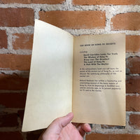 Kung Fu: The Peaceful Way - Richard Robinson - 1974 Pyramid Books Paperback