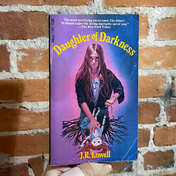 Daughter of Darkness - J.R. Lowell - 1973 Dell Books Paperback