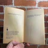The Vikings: The Sun in the Night - Neil Langholm (Laurence James) - 1975 Sphere Books Paperback