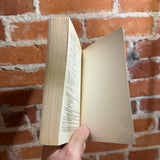 The Visitors - Clifford R. Simak - 1981 Methuan Books Paperback - Chris Moore Cover