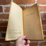 Close to Critical - Hal Clement - 1964 1st Ballantine Books Paperback