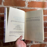 The Crystal Memory - Stephen Leigh - 1987 BCE Avon Books Hardback - A.C. Farley Cover