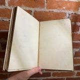 Howdy Honey Howdy - Paul Laurence Dunbar - 1905 Dodd, Mead and Company Hardback - RARE & with photographs