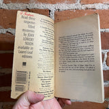 The Haunting - Joan Lowery Nixon - 2000 Dell Books Paperback