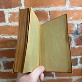 Emerson’s Essays - Ralph Waldo Emerson - The Companion Books Hurst & Company Softcover