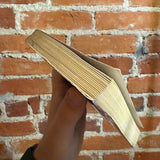 Isaac Asimov’s Halloween - Edited by Gardner Dozois and Sheila Williams - 2001 Ace Books Paperback - Walter Velez Cover