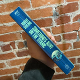 Something’s Alive on the the Titanic - Robert Serling - 1990 St. Martin’s Press - Neal McPheeters Keyhole Cover